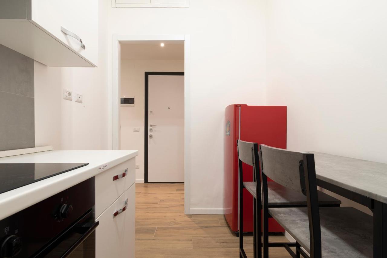 Chic Home Milano "Wifi & Smart Lock" Esterno foto