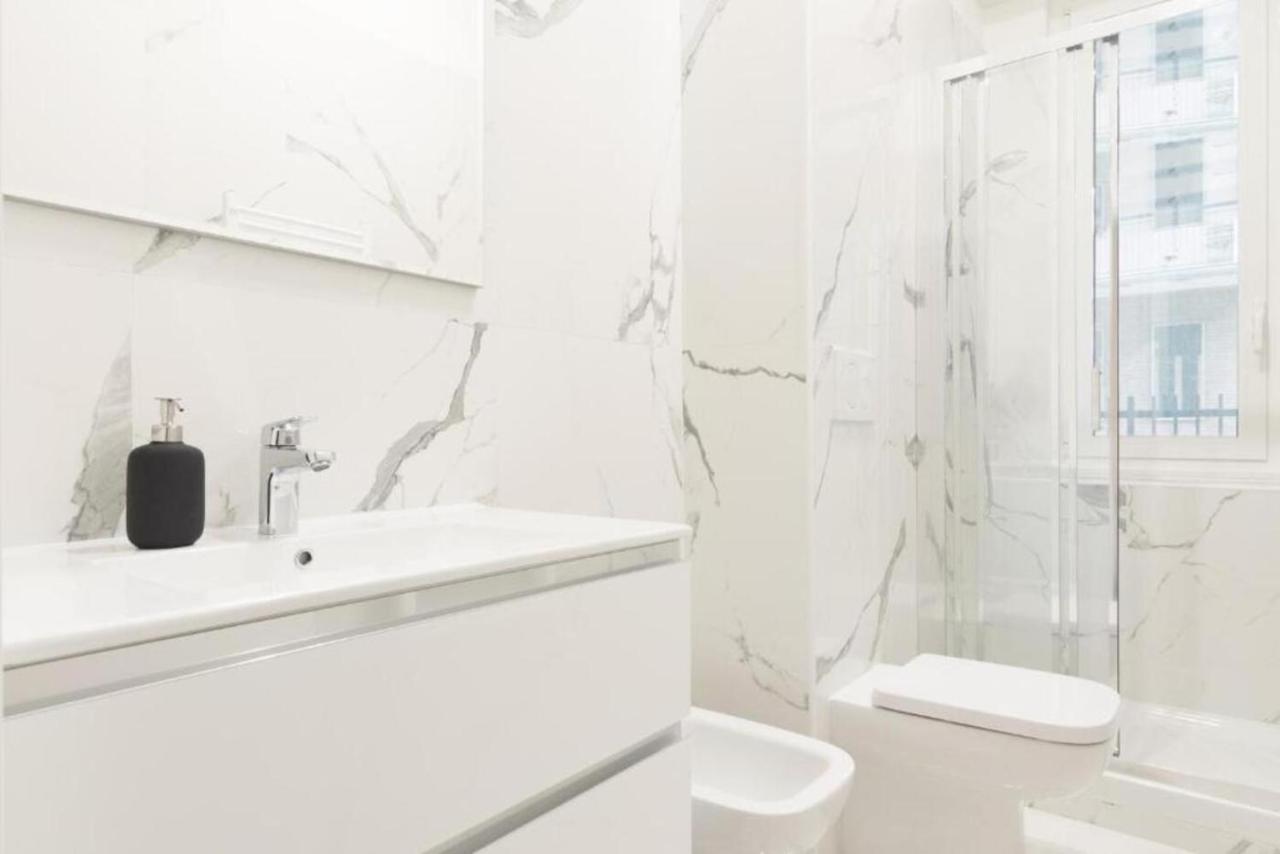 Chic Home Milano "Wifi & Smart Lock" Esterno foto