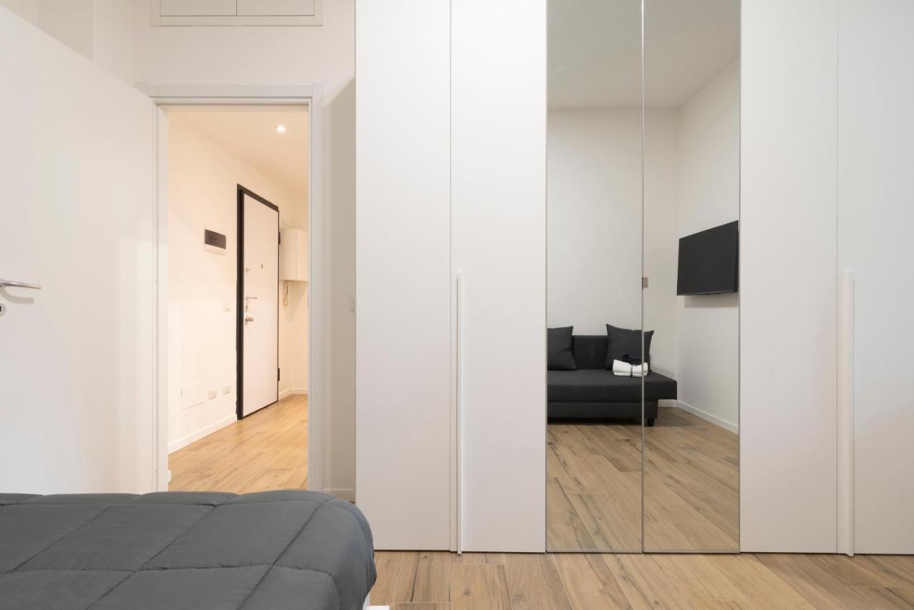 Chic Home Milano "Wifi & Smart Lock" Esterno foto